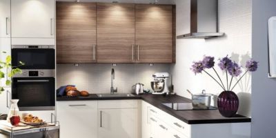 Decoraci&oacute;n de una cocina peque&ntilde;a