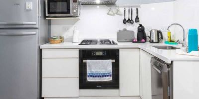 Consejos de decoraci&oacute;n en una cocina peque&ntilde;a