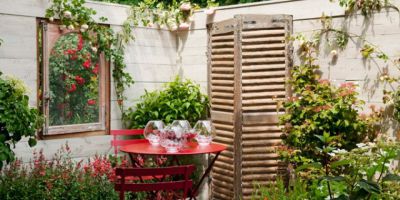 Jardin, Exteriores